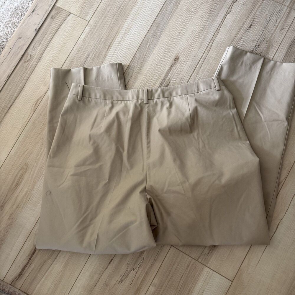 Brooks Brothers Chino Tan Beige Pleated Khaki Pants Size 16 Women’s - Picture 2 of 4